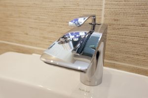 thirston int tap sm.jpg